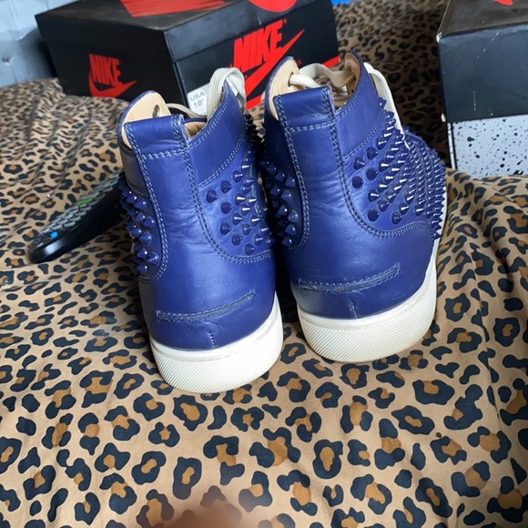 Christian louboutin spikes - Picture 3 of 4